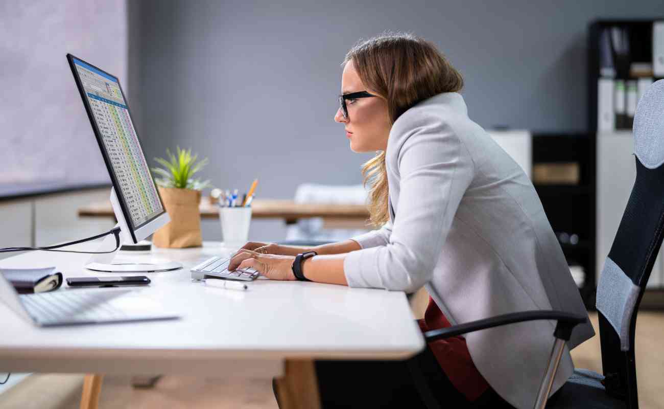 Good posture - Curezone Physiotherapy